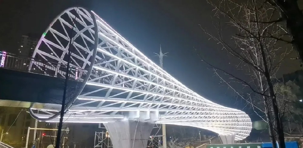 小蠻腰“倒了”嗎？