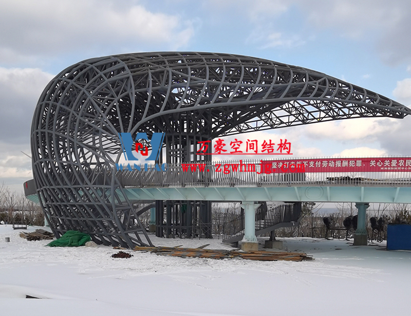 什么是異形鋼結(jié)構(gòu)？復(fù)雜空間異形鋼結(jié)構(gòu)該如何選擇廠家？