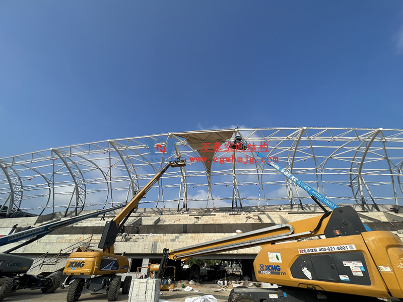 體育場膜結(jié)構(gòu) 體育場膜結(jié)構(gòu)