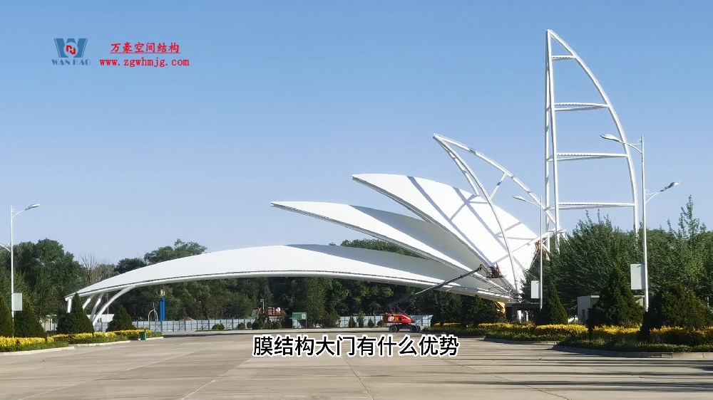 流暢的線條，美觀大方，兼具時尚感和現(xiàn)代感！