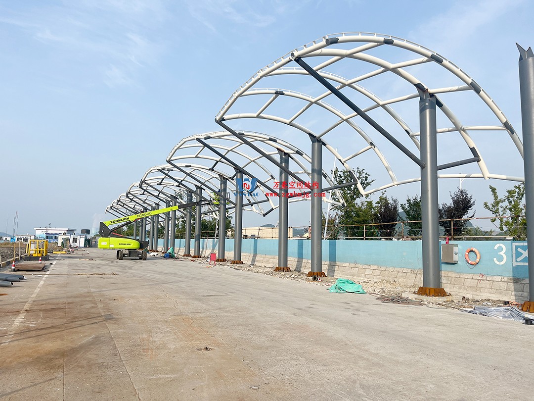 全面加速建設(shè)，創(chuàng)建優(yōu)質(zhì)精品工程