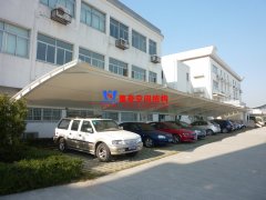 膜結(jié)構(gòu)停車棚的利潤(rùn)是怎樣的？如何讓做膜結(jié)構(gòu)車棚的顧客利益最大化？