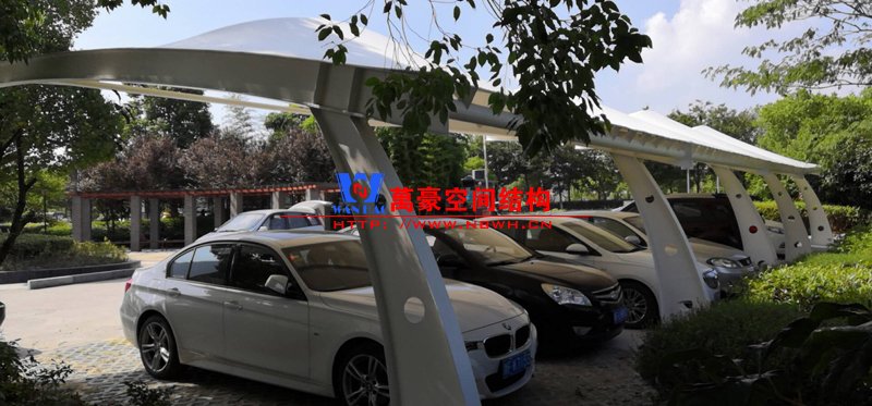 膜結(jié)構(gòu)停車(chē)棚